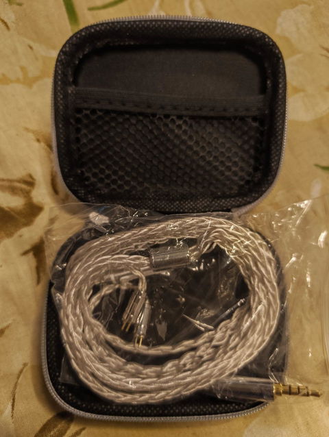 AUDIOCULAR C03 8-Core Silver-Plated Cable with 3.5mm Jack & Built-In Microphone For IEMs