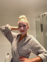 Rhiannon review photo