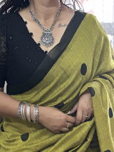 Shikha review photo