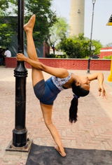 Divya review photo