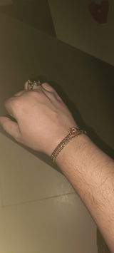 Zeeshan H review photo