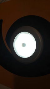 L***a review photo
