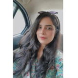 Saniya ashfaq review photo