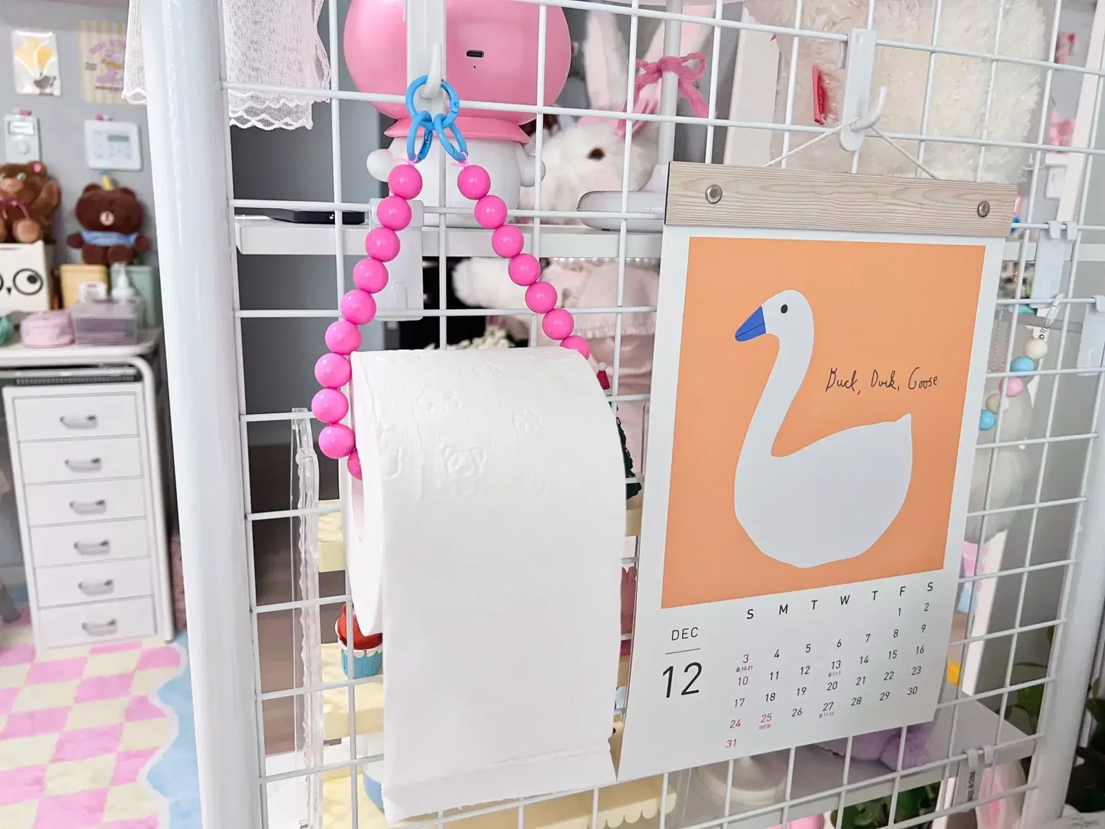 Pink Hanging Tissue Holder, customer photo
