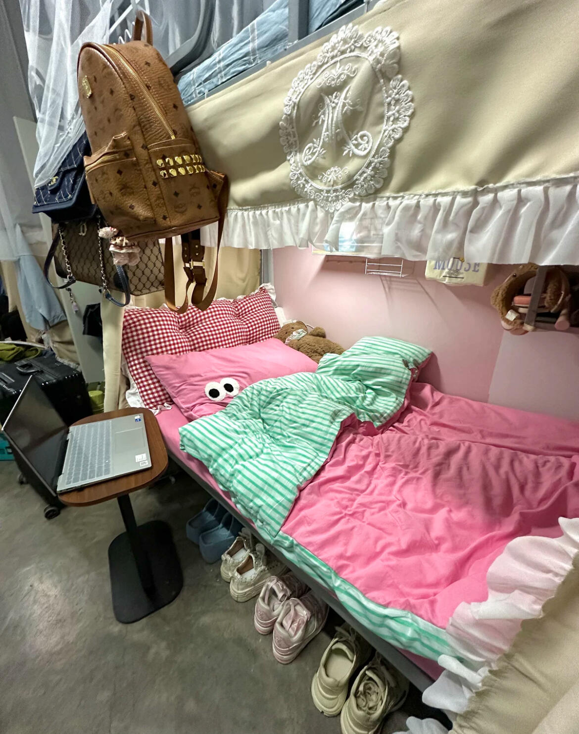 Big Eyes Bedding Set, customer photo