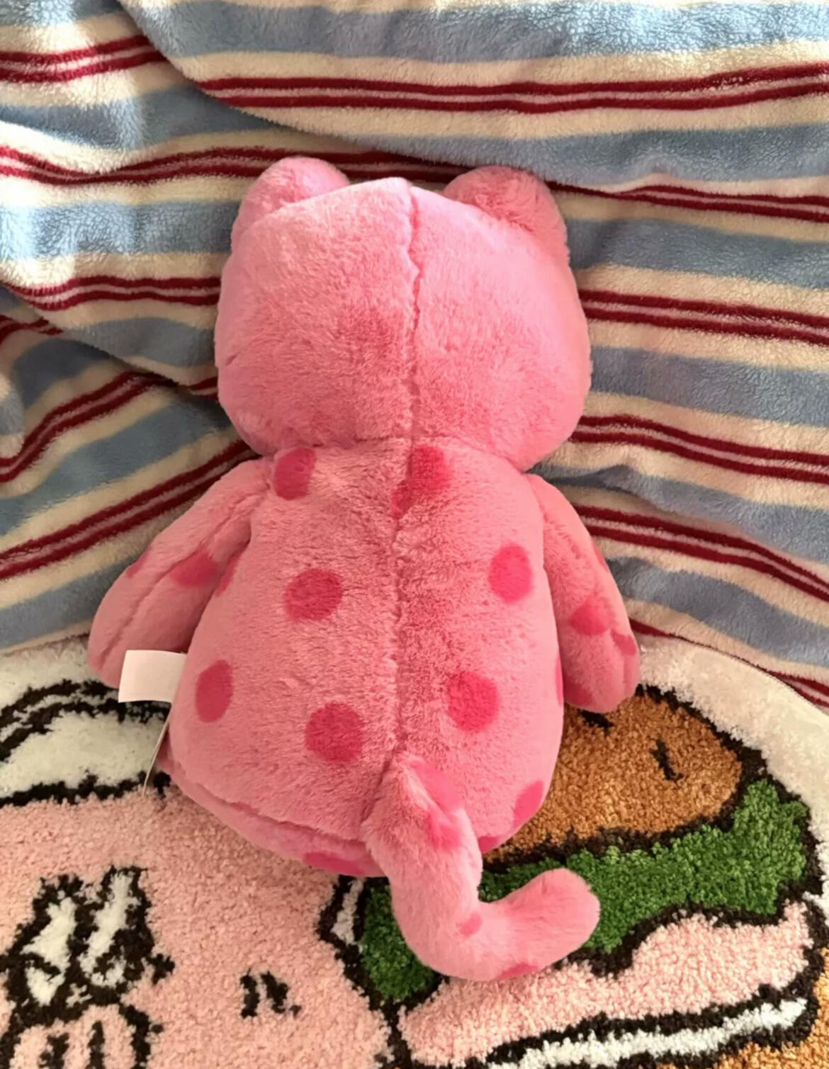Big Pink Polka Dot Cat, customer photo