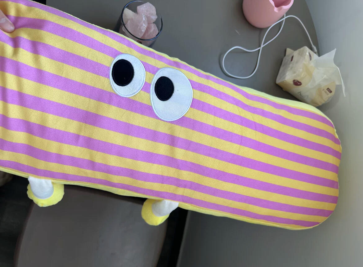 Long Pillow with Eyes, customer photo