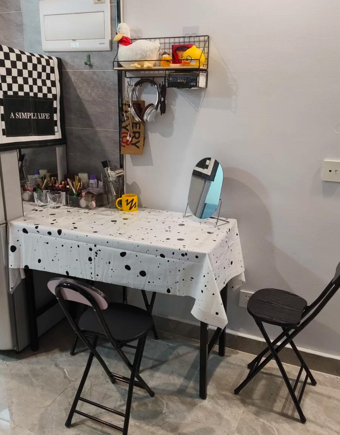Aesthetic Ink Splatter Tablecloth, customer photo