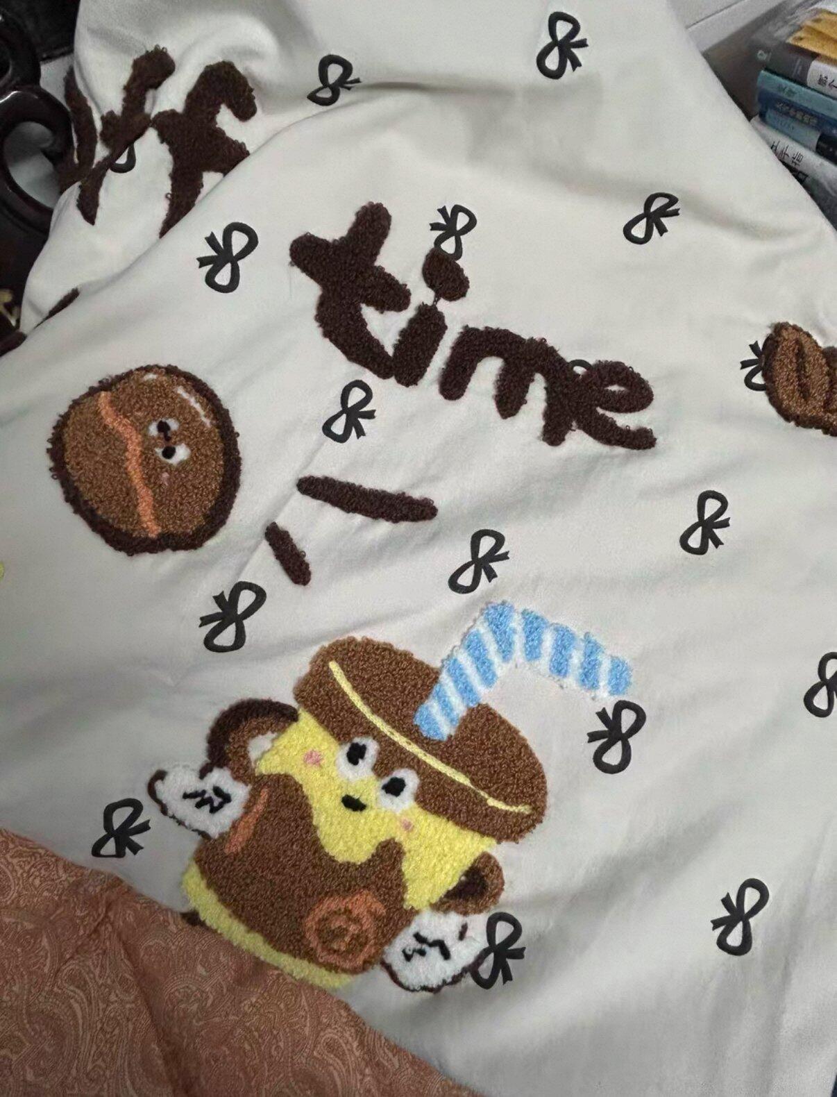 Cozy Coffee Bedding Set, customer photo