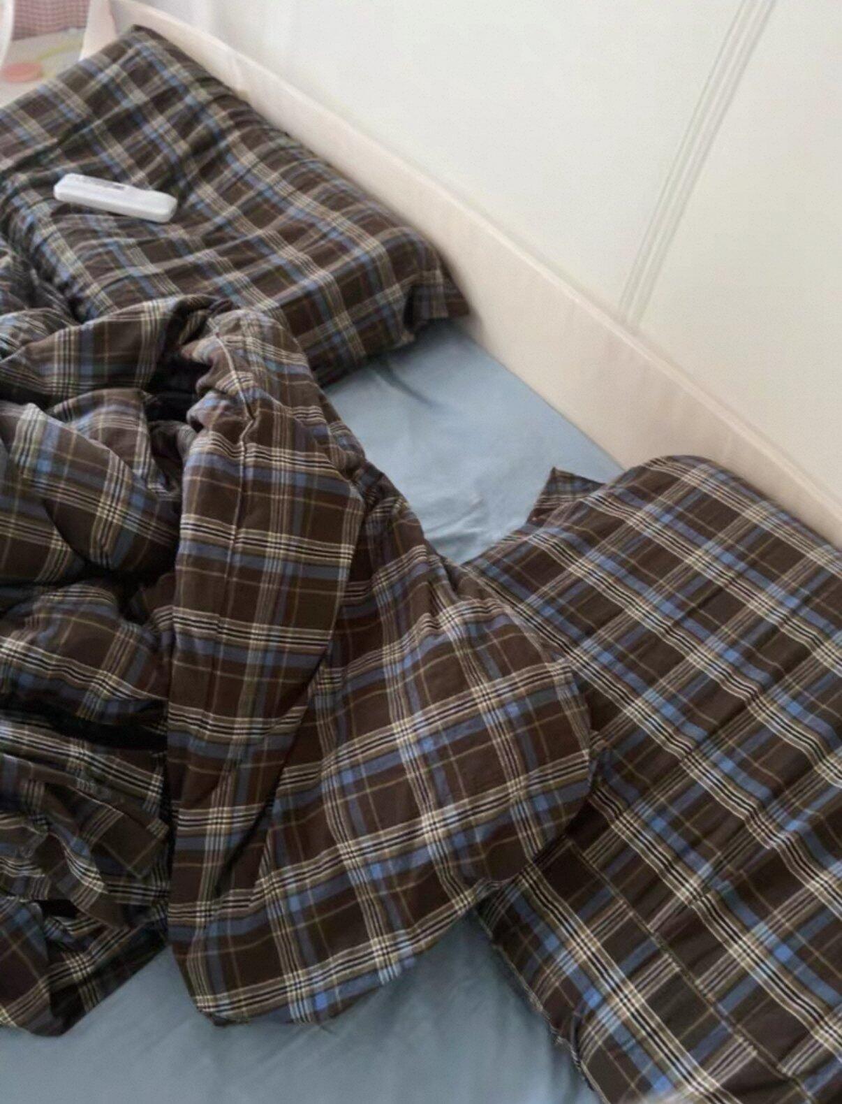 Preppy Plaid Brown Bedding Set, customer photo