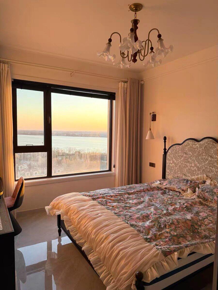 Oil Painting Floral Ruffle Cotton Bedding Set, customer photo