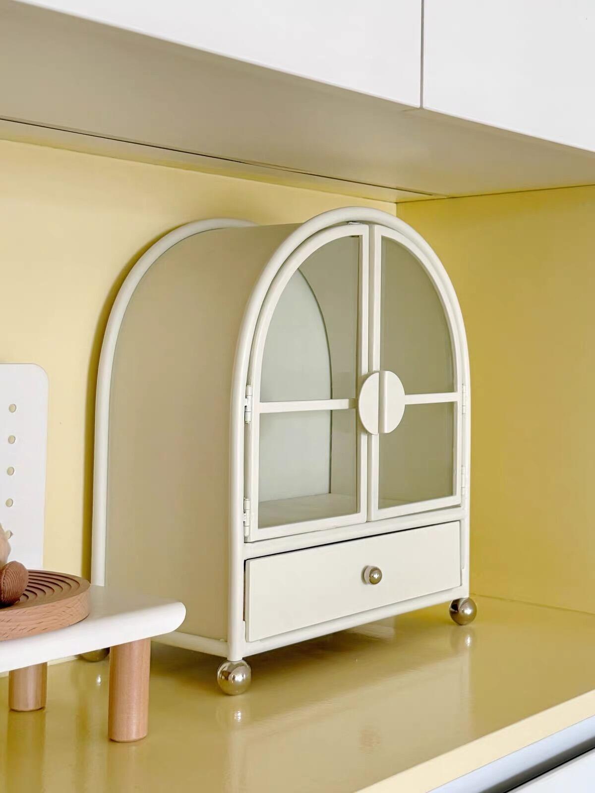 Arched Perfume Cabinet, customer photo
