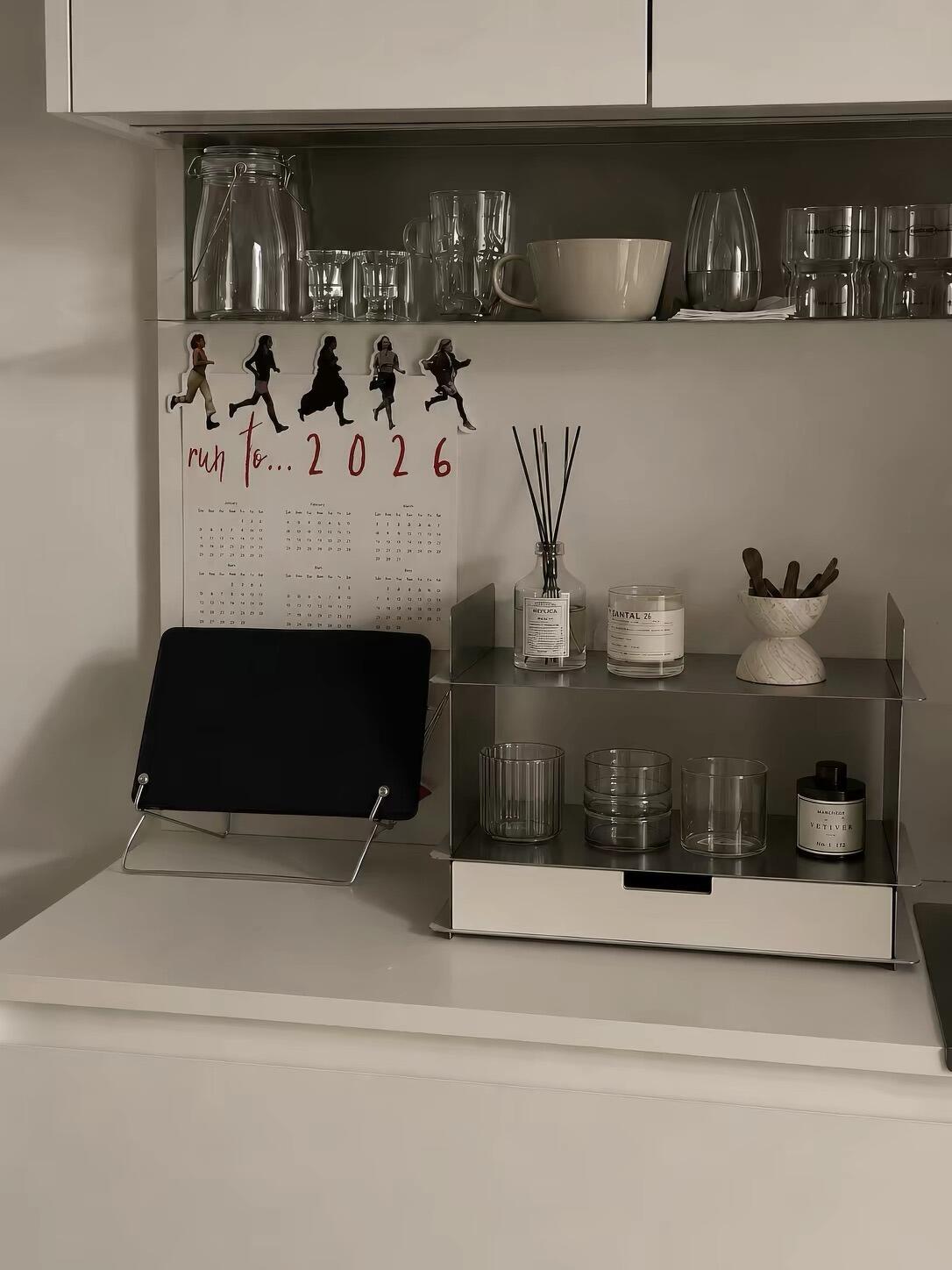 Bauhaus Pastel Desk Shelf, customer photo