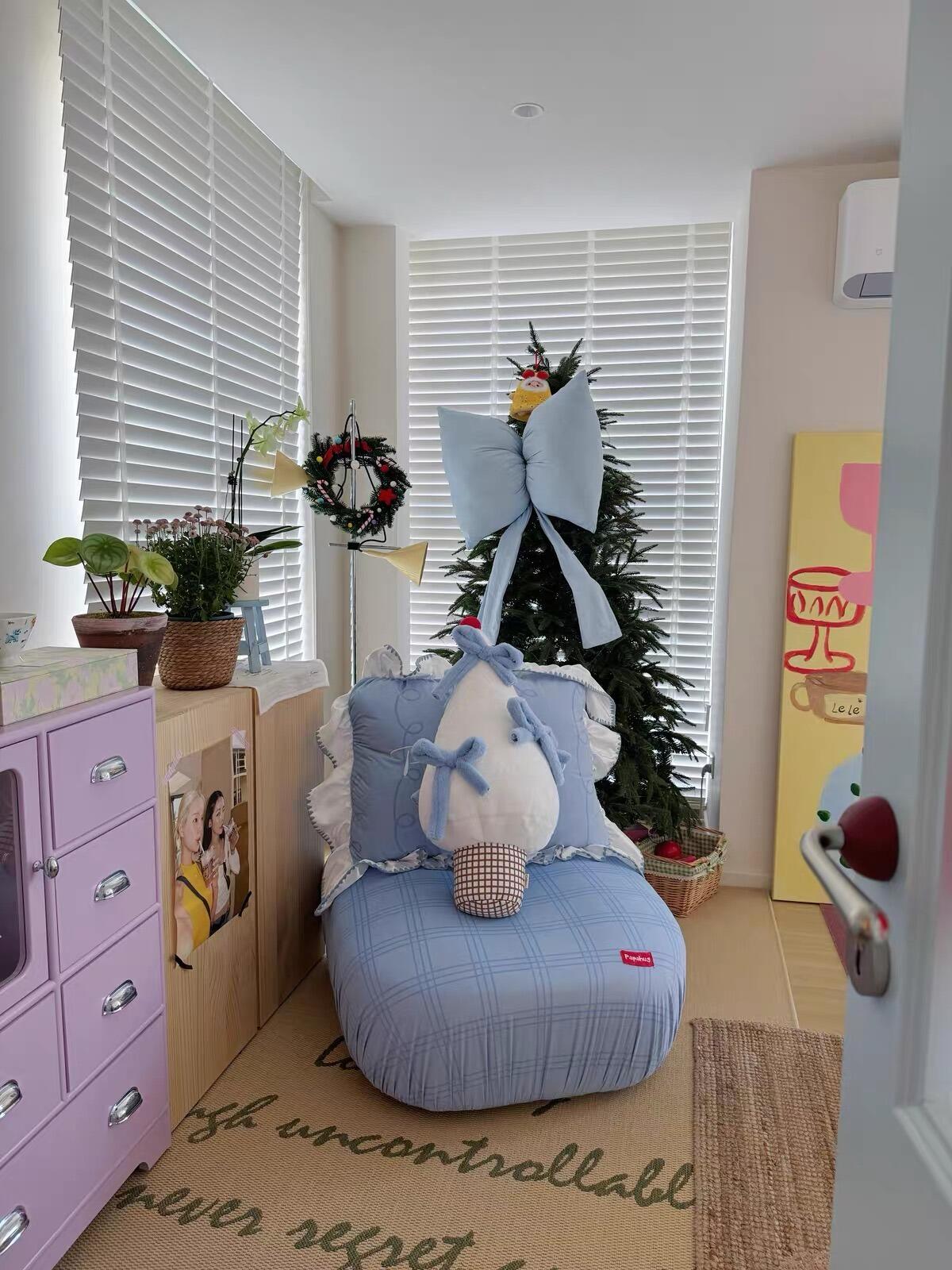 Bow Christmas Tree Pillow, customer photo