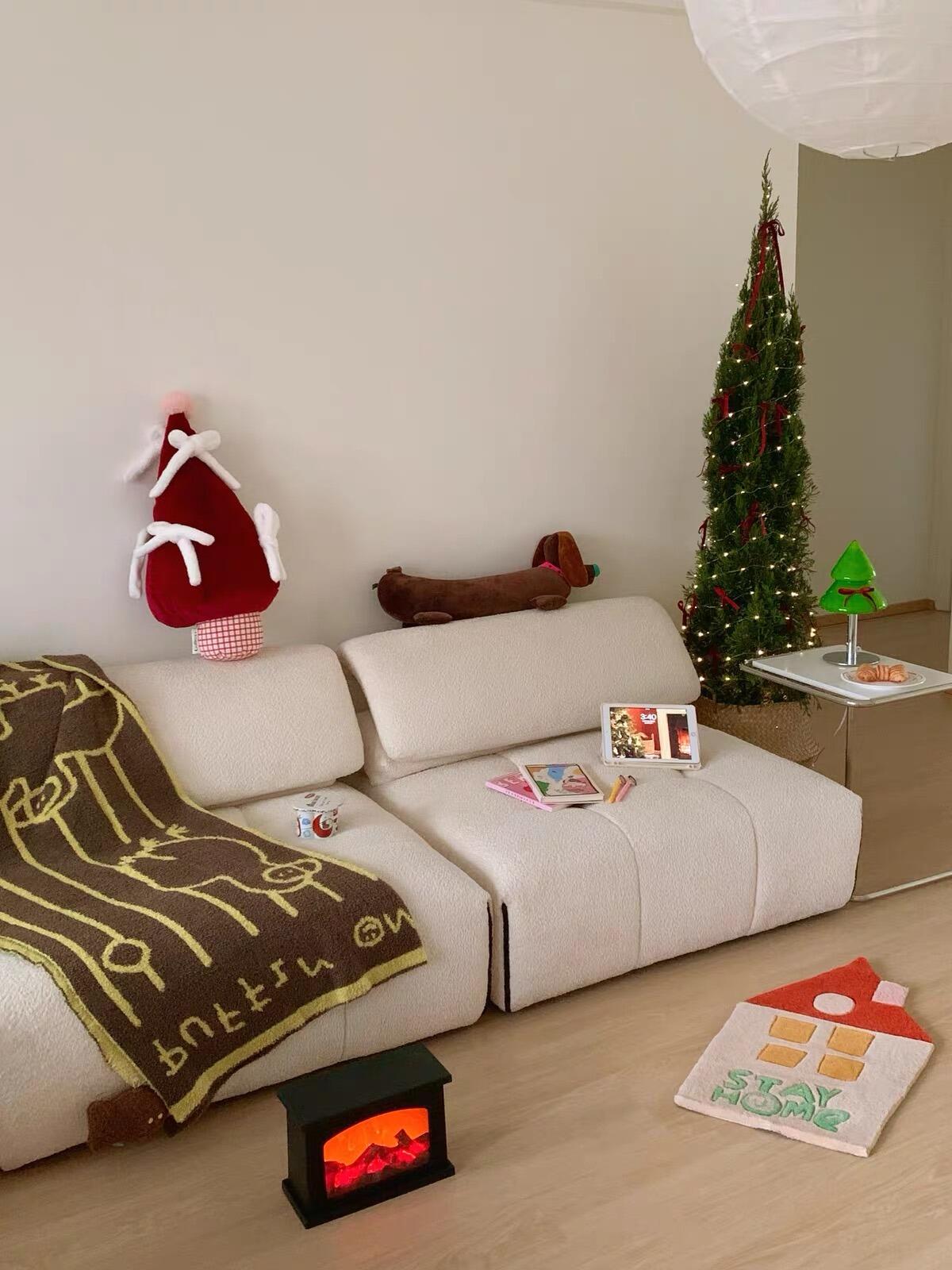 Bow Christmas Tree Pillow, customer photo