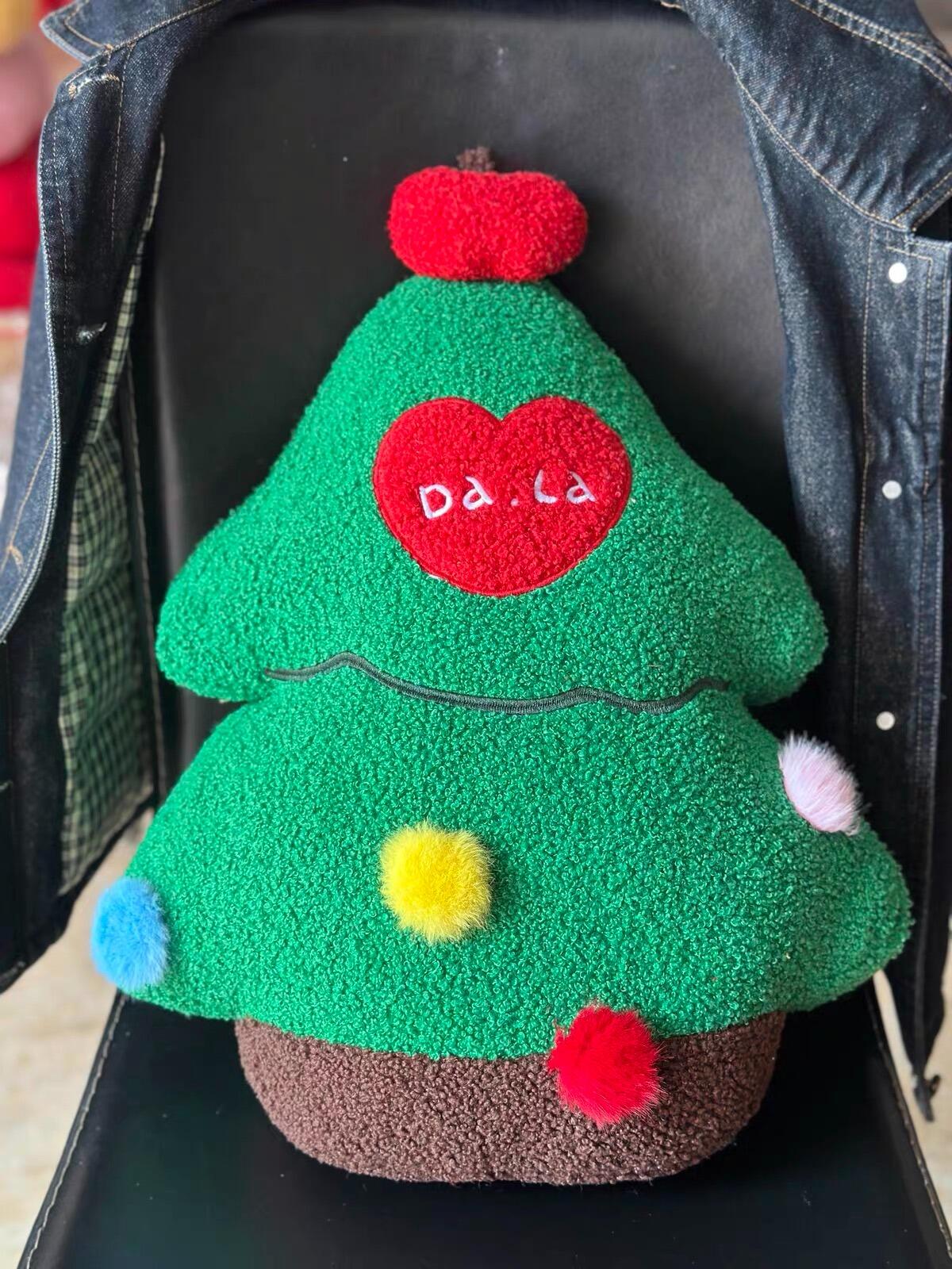 Smiling Gingerbread Pillow, customer photo