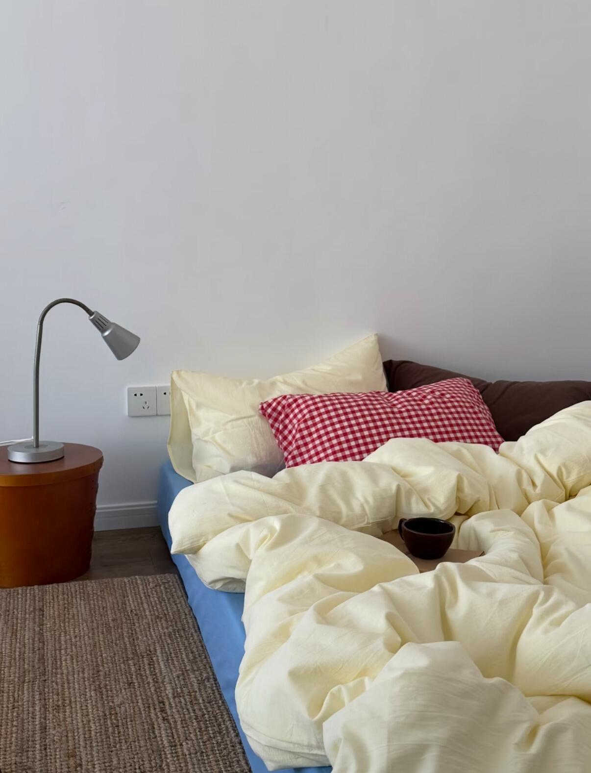 Cream Bedding Set with Gingham Pillowcase, customer photo