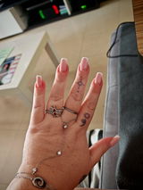 Lyndsay review photo