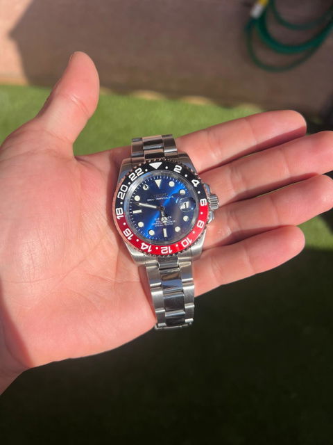 Customer photo from Erik Ibars