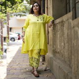 Manjari Mukherjee review photo