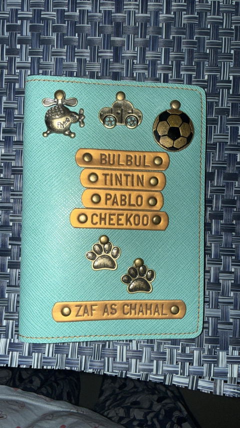 Family Travel Folder (Holds upto 6 Passports)