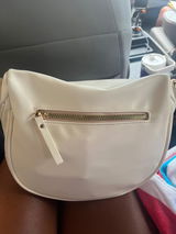Agnes review photo