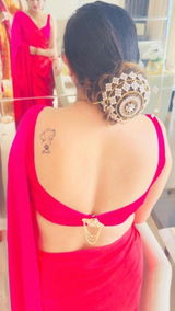 Neha Mahajan review photo
