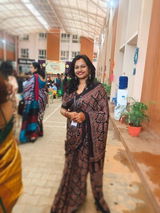 navneeta review photo