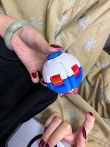 M. review photo
