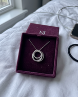 Aria Y review photo