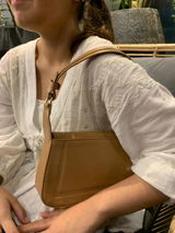 Aishwarya Pandey review photo