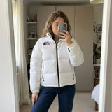 Manon review photo