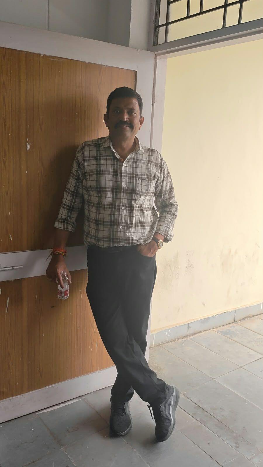 Bhonagiri Srinivasu review photo