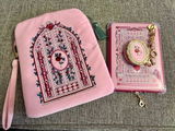 Lovelie B. review photo