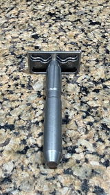 Jay review photo