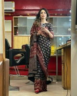 Mehreen Junaid review photo