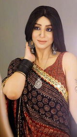Fariha Farrukh review photo