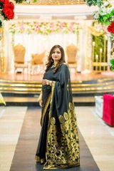 Hira Ahad review photo
