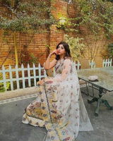 Zoha review photo