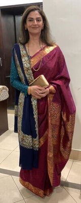 Farheen Faiz review photo