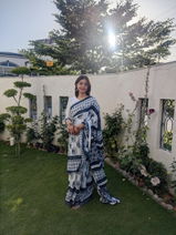 Eman Khan review photo