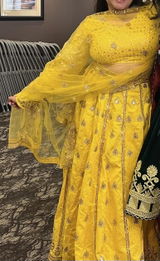 Aneesah review photo