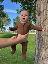 Lexi Biel review photo