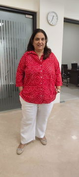 Rekha review photo