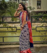 A.K.M. review photo