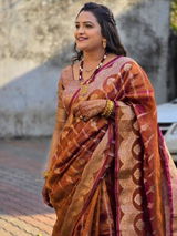 Anushka review photo
