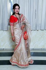 Arunita review photo