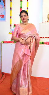 Prerna Salunke review photo