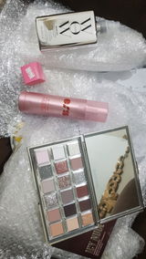 q.I. review photo