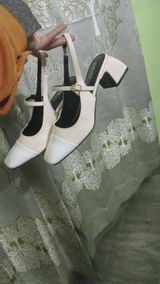 Anuradha review photo